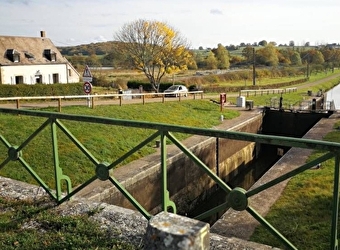 Circuit Mont-et-Marré au fil de l'eau - MONT-ET-MARRE