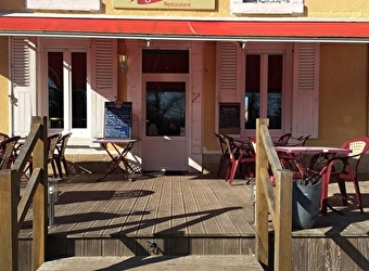 Le Saint-Hélène - VARENNES-LES-NARCY