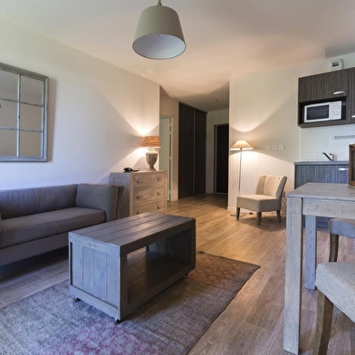 Zénao Appart'Hôtel - Quai de Loire