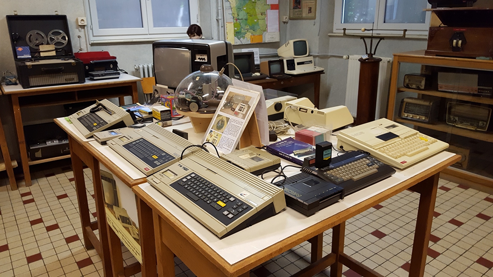 Exposition : Une histoire de l'école maternelle