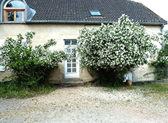 Gîte de la ferme du Creuset - NEUVILLE-LES-DECIZE