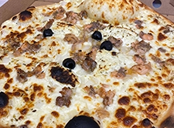 La remorque à Pizza chez Julie - VARENNES-VAUZELLES